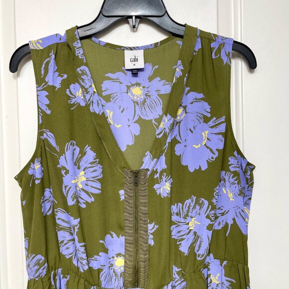 CABI Celebrity Floral Print V-Neck Sleeveless Peplum Top in Olive Green, Lavand - Picture 6 of 13